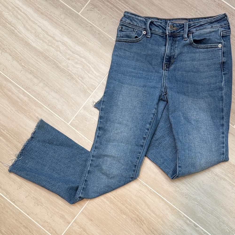 Just USA Classic Blue Girls' High-Rise Frayed Hem Jeans